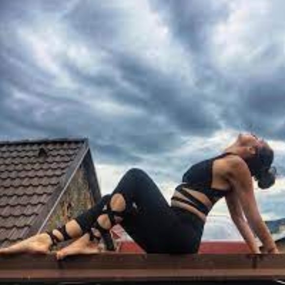 🌞New Kallula Black Kamila Dancer Yoga Pants Wrap Around Leg Ties, 4 - Picture 1 of 16